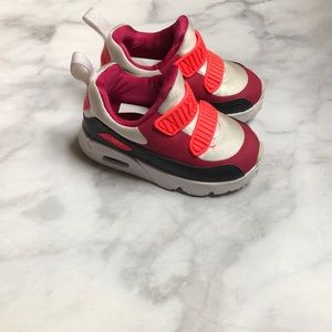 Toddler Nike Airmax